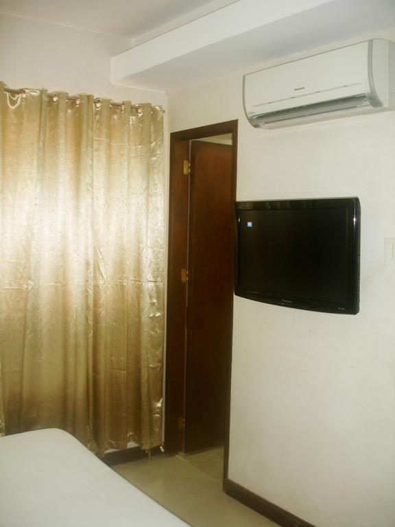 Roxas Midtown Hotell Rom bilde