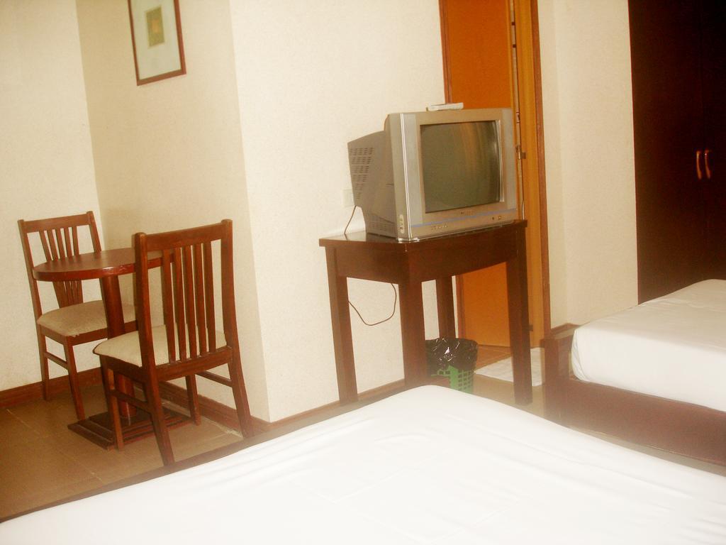 Roxas Midtown Hotell Rom bilde